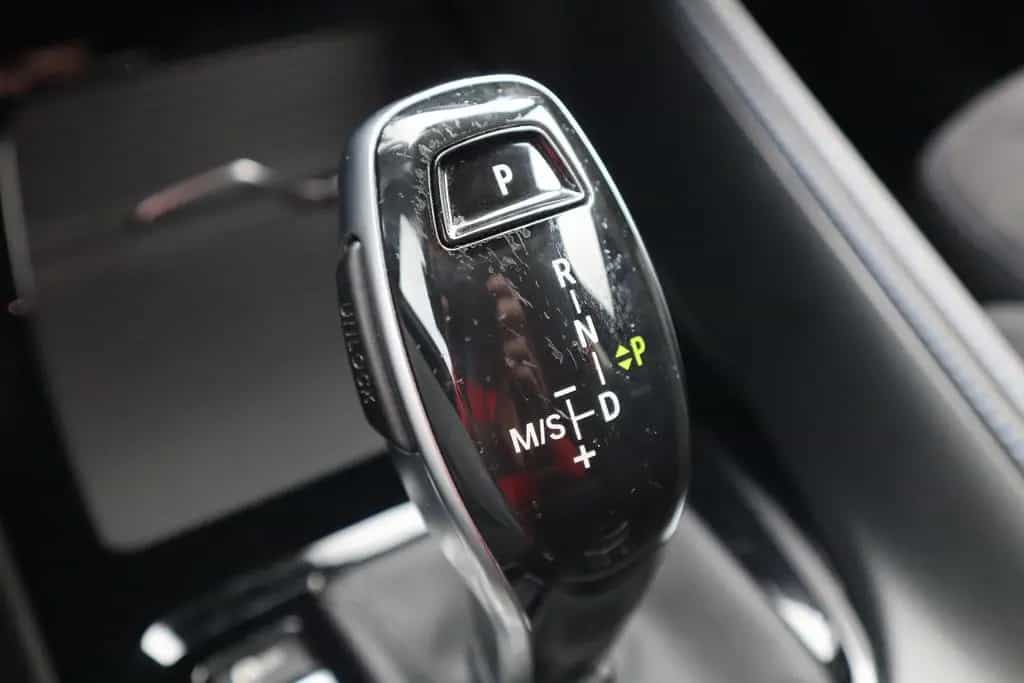 BMW X2 sDrive 18i M Sport LED Navi Kamera Tempomat 04/2019-photo-27