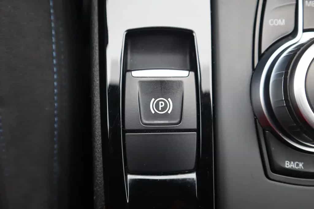 BMW X2 sDrive 18i M Sport LED Navi Kamera Tempomat 04/2019-photo-29
