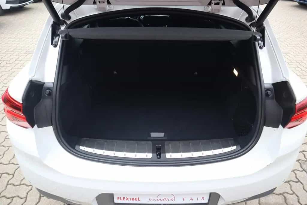 BMW X2 sDrive 18i M Sport LED Navi Kamera Tempomat 04/2019-photo-33