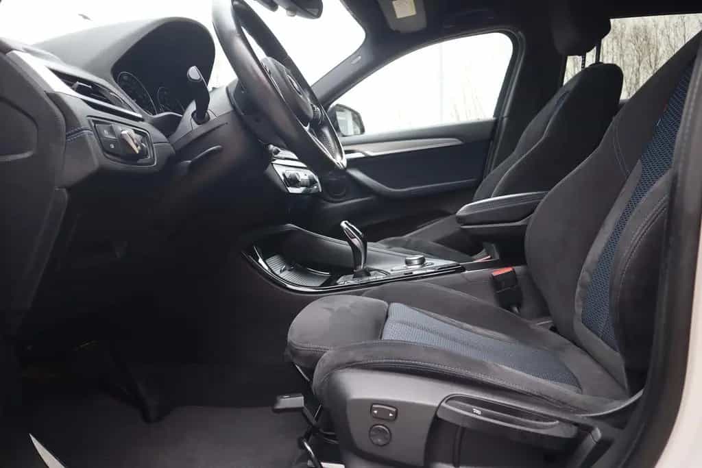 BMW X2 sDrive 18i M Sport LED Navi Kamera Tempomat 04/2019-photo-8