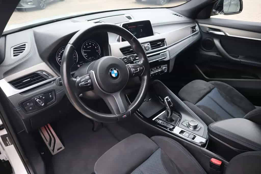 BMW X2 sDrive 18i M Sport LED Navi Kamera Tempomat 04/2019-photo-9