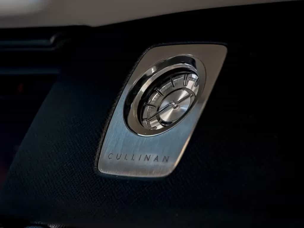 Rolls-Royce Cullinan 11/2023-photo-24