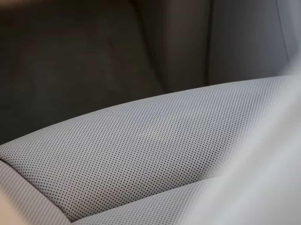 Rolls-Royce Cullinan 11/2023-photo-35