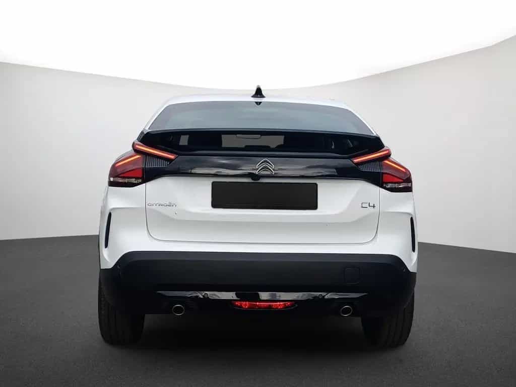Citroën C4 PureTech 130 S&S Feel Pack 08/2023-photo-4