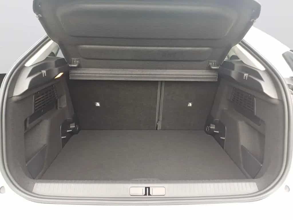 Citroën C4 PureTech 130 S&S Feel Pack 08/2023-photo-7