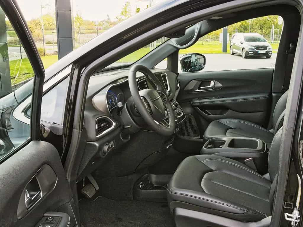 Chrysler Other Pacifica / Grand Caravan null-photo-13