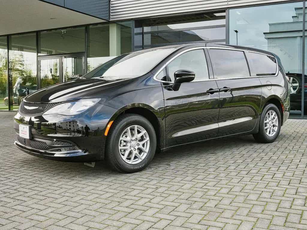 Chrysler Other Pacifica / Grand Caravan null-photo-2