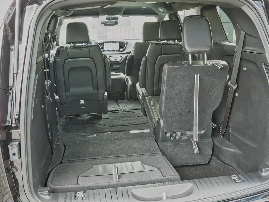 Chrysler Other Pacifica / Grand Caravan null-photo-21
