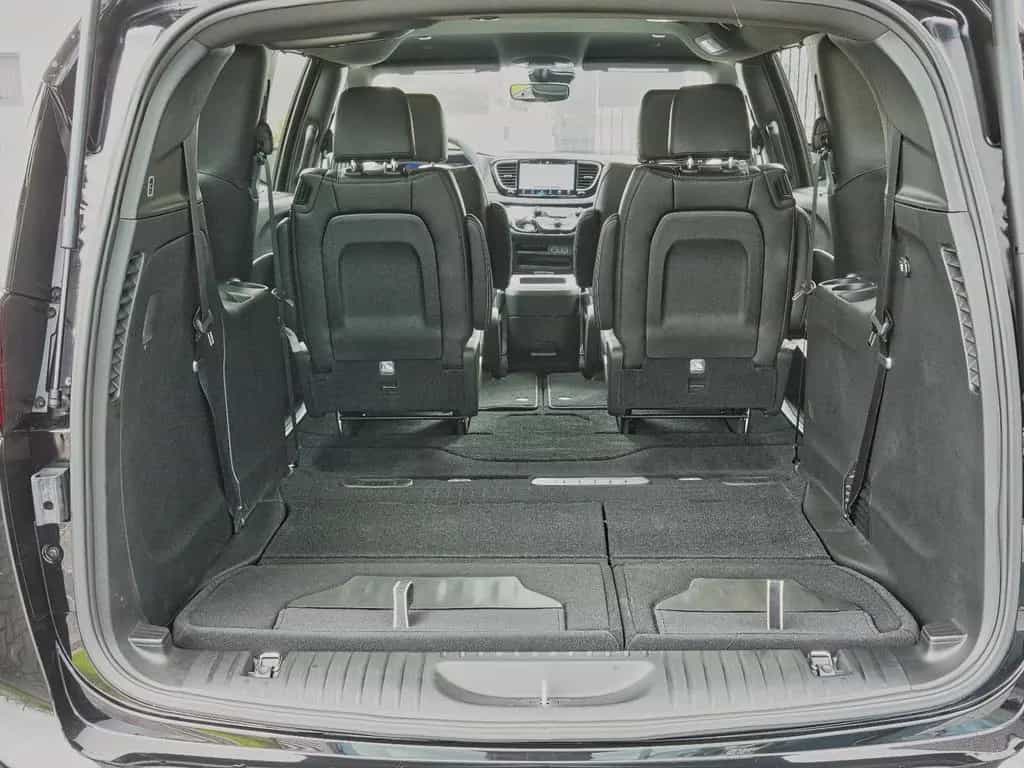 Chrysler Other Pacifica / Grand Caravan null-photo-22