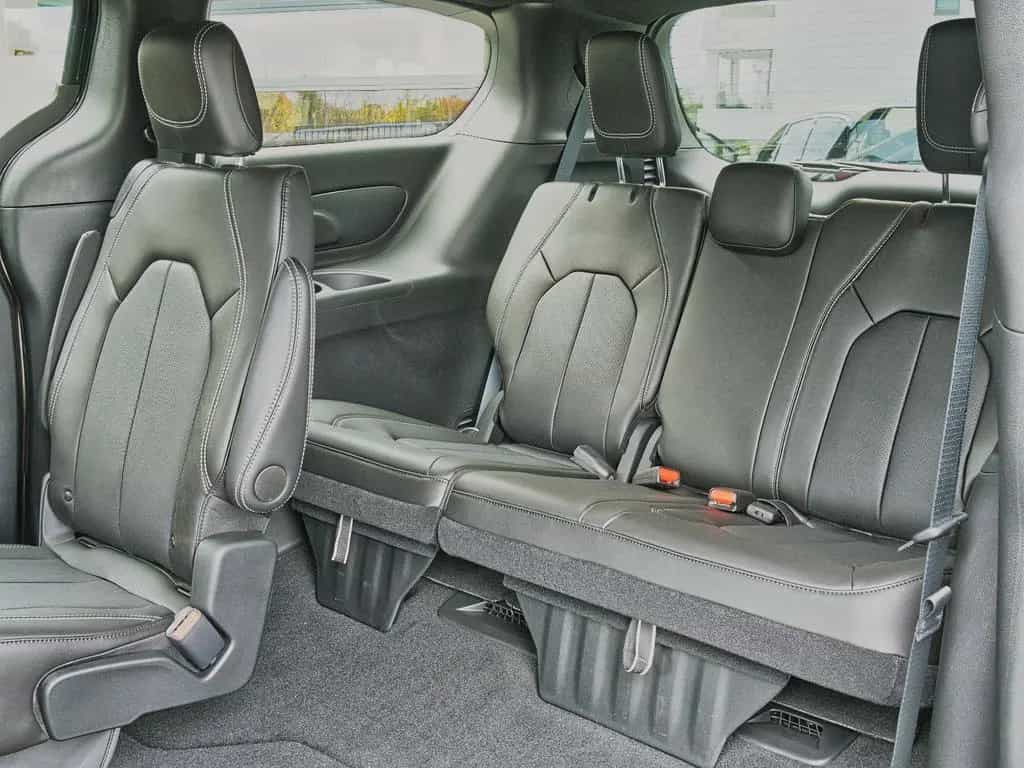 Chrysler Other Pacifica / Grand Caravan null-photo-27