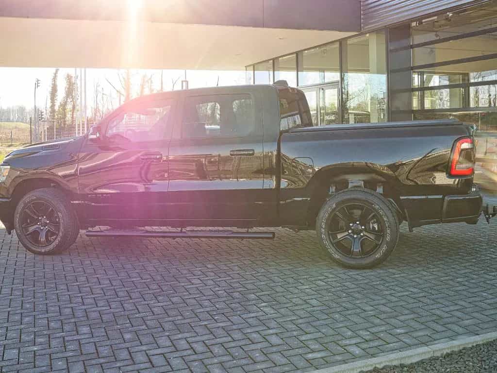 Dodge RAM 1500 Big Horn, Crew Cab AWD 07/2022-photo-4