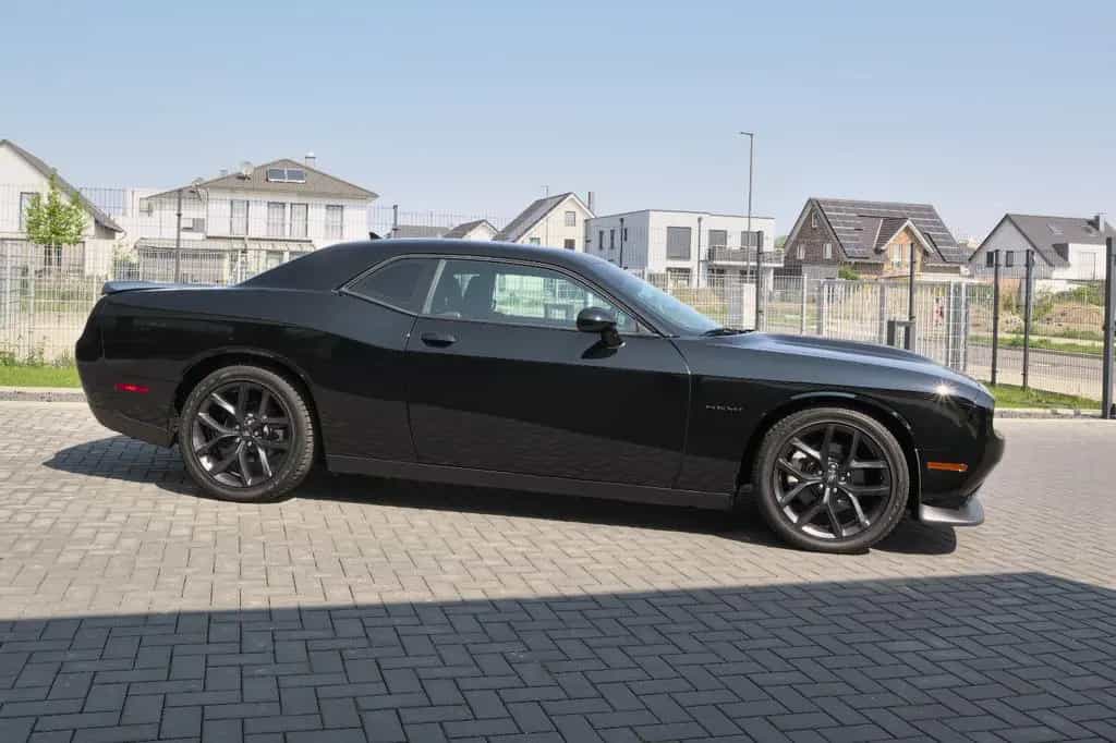 Dodge Challenger RT Blacktop, Unfallfrei 12/2021-photo-9