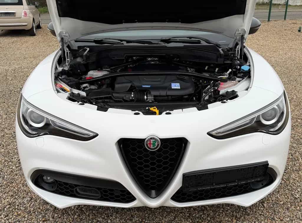 Alfa Romeo Stelvio Veloce Q4 1 Hand,Leder,Kamera,Garantie 10/2021-photo-24