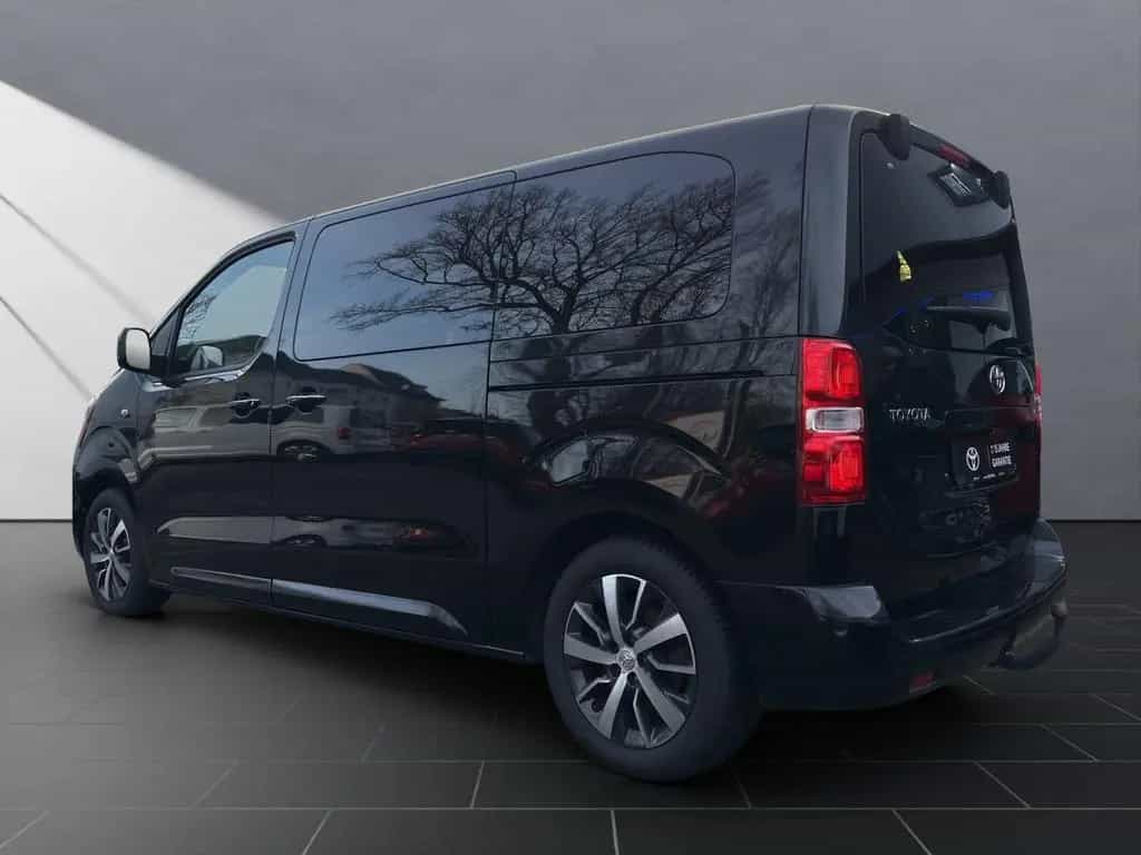 Toyota Proace (Verso) Proace Verso 2.0 L1 Executive Standh. 03/2023-photo-2