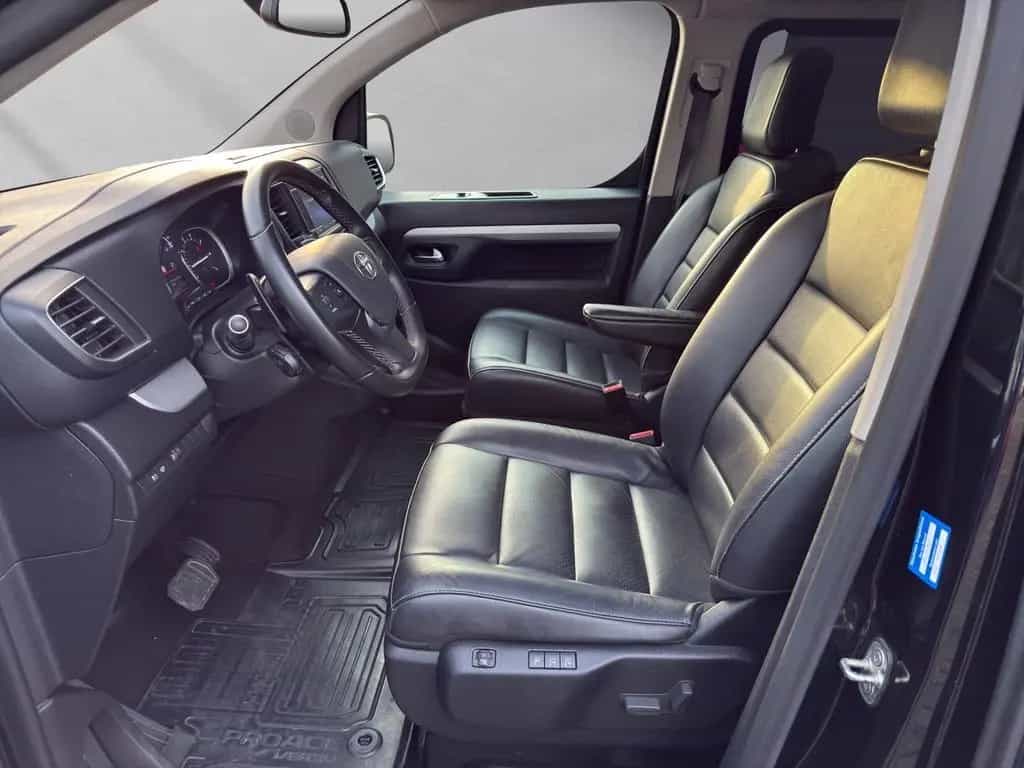 Toyota Proace (Verso) Proace Verso 2.0 L1 Executive Standh. 03/2023-photo-8