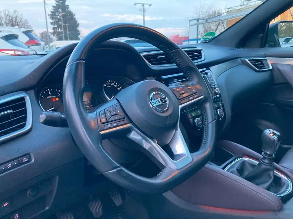 Nissan Qashqai Tekna+ -Leder-360 Kamera-AHK-LED-BOSE 09/2018-photo-10