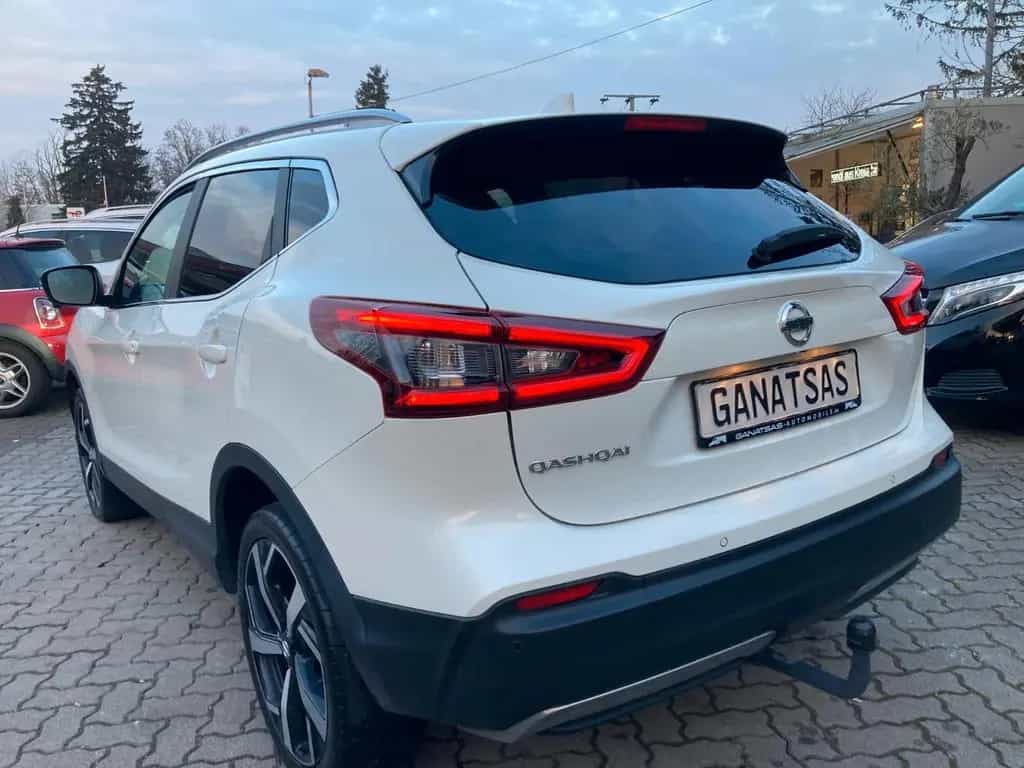 Nissan Qashqai Tekna+ -Leder-360 Kamera-AHK-LED-BOSE 09/2018-photo-6