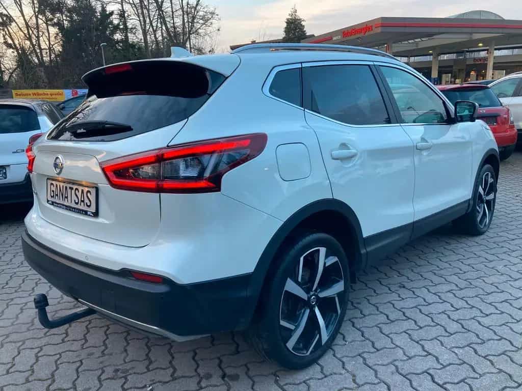 Nissan Qashqai Tekna+ -Leder-360 Kamera-AHK-LED-BOSE 09/2018-photo-7
