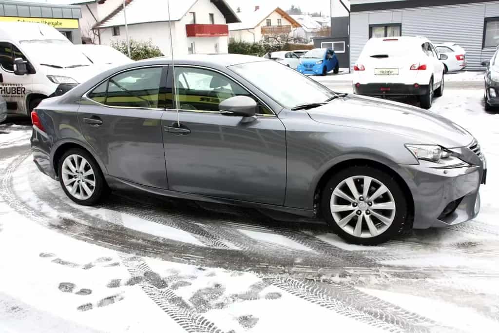 Lexus IS 250 2.5 V6 Executive Line 1. Hand TÜV neu 07/2014-photo-18
