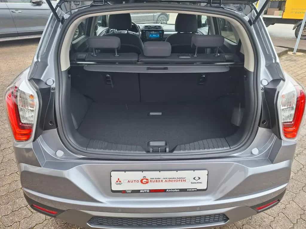 KGM Tivoli 1.5 T-GDI Black AT*KAMERA*NAVI*BLUETOOTH* null-photo-1