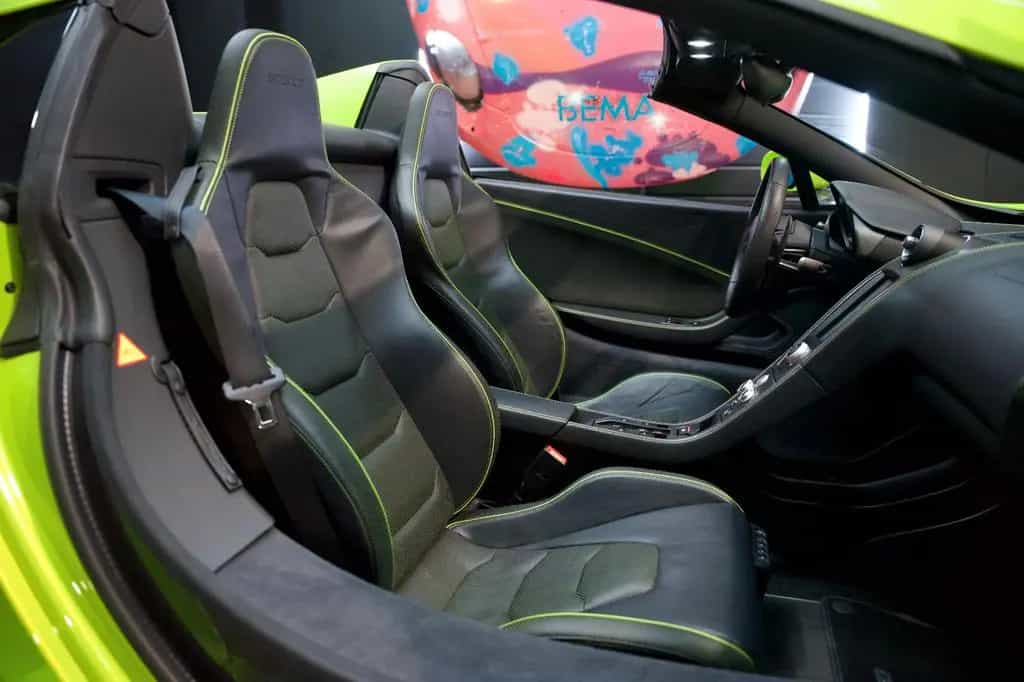 McLaren 675LT Spider*Napier Green*Carbon*Lift*Meridian 03/2017-photo-14