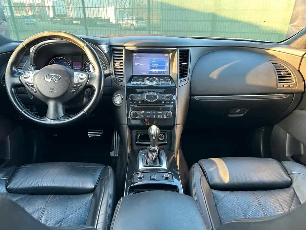 Infiniti QX70 3.0 d S Leder Bi-Xenon AHK 07/2015-photo-16
