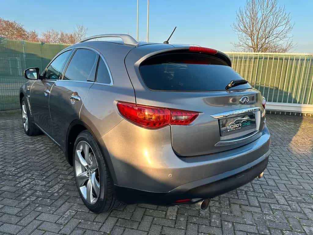 Infiniti QX70 3.0 d S Leder Bi-Xenon AHK 07/2015-photo-9