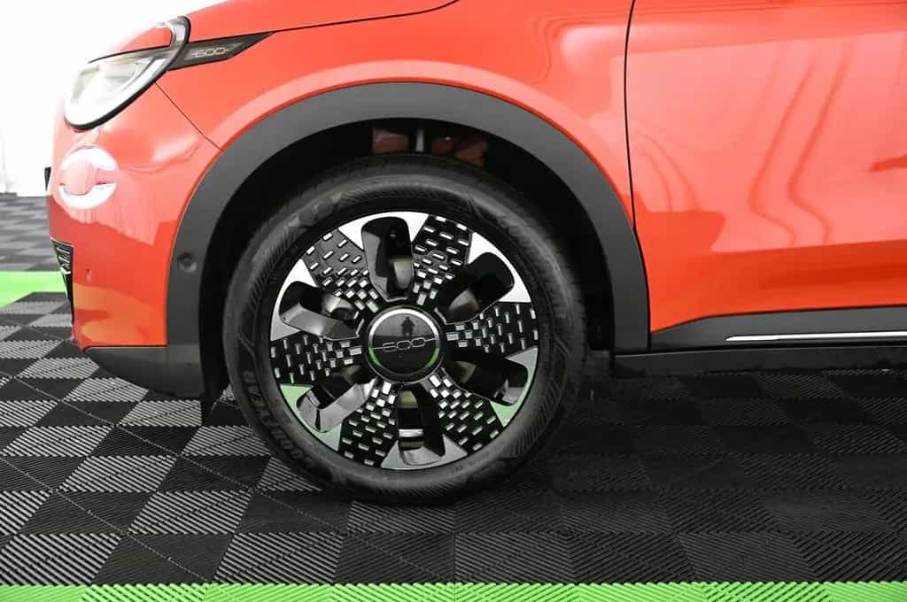 Fiat 600 1.2 Hybrid 136 DCT6 La Prima LED/NAVI/SHZ/18 11/2024-photo-10