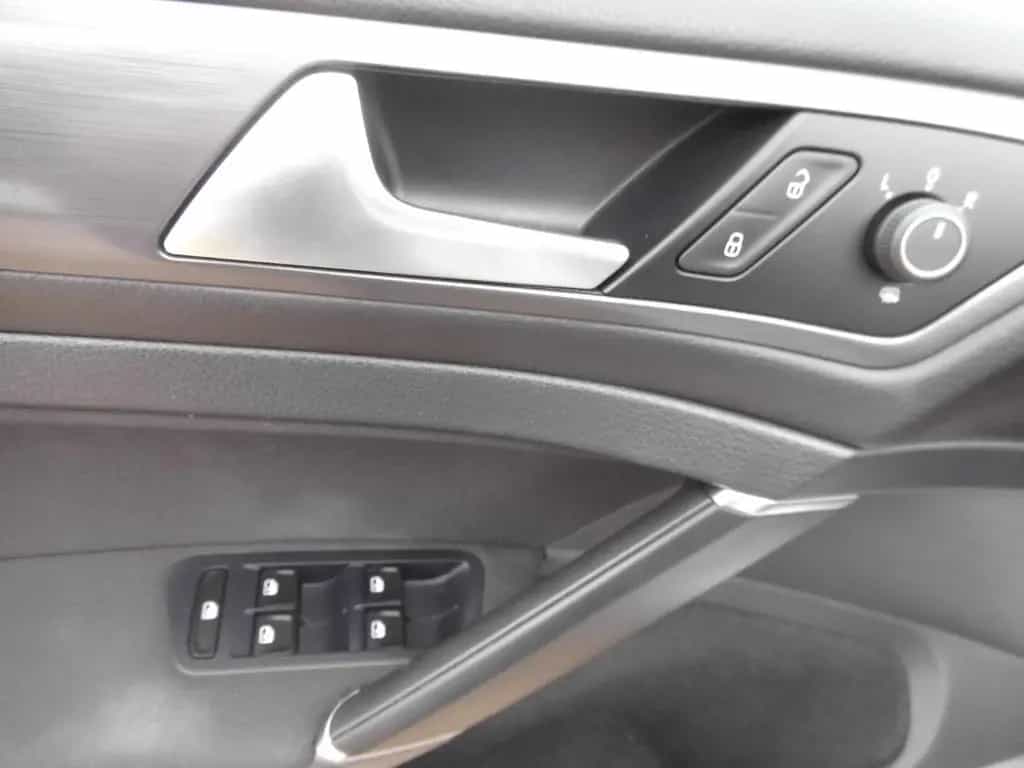 Volkswagen Golf VII 1.4 TSI Comfort LED-Licht,Massagesitze 05/2017-photo-10