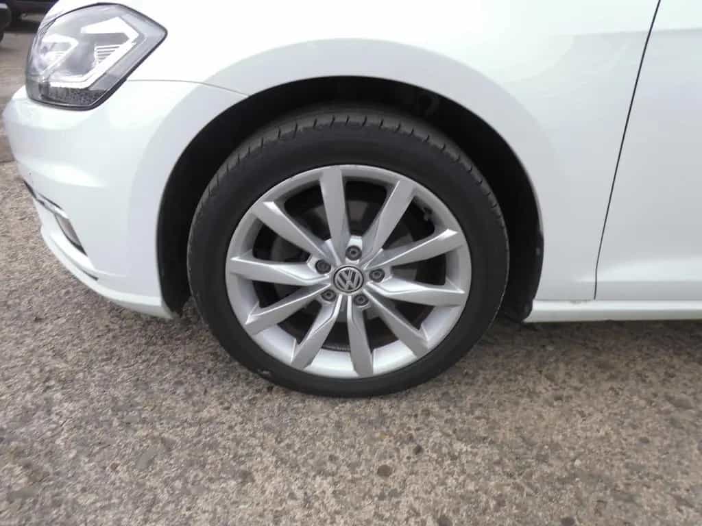 Volkswagen Golf VII 1.4 TSI Comfort LED-Licht,Massagesitze 05/2017-photo-24