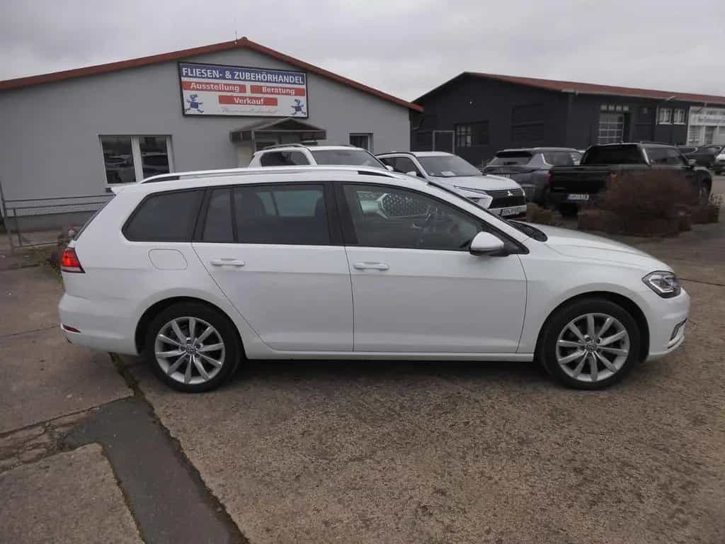 Volkswagen Golf VII 1.4 TSI Comfort LED-Licht,Massagesitze 05/2017-photo-3