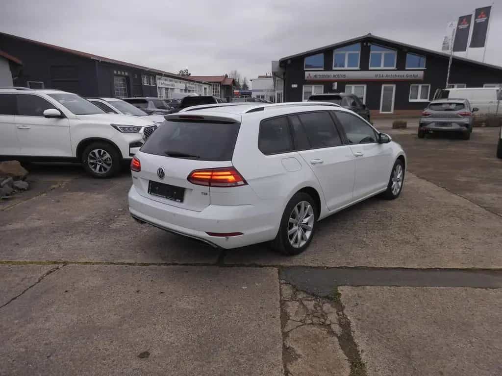 Volkswagen Golf VII 1.4 TSI Comfort LED-Licht,Massagesitze 05/2017-photo-4