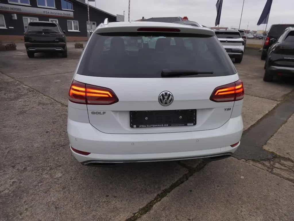 Volkswagen Golf VII 1.4 TSI Comfort LED-Licht,Massagesitze 05/2017-photo-5