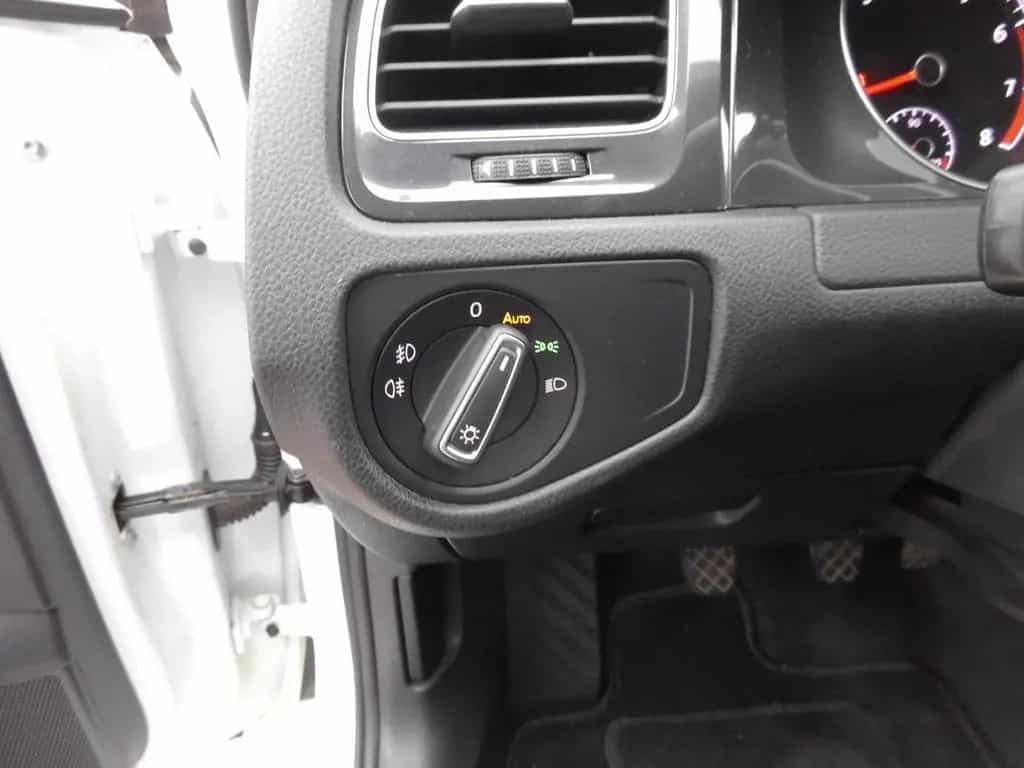 Volkswagen Golf VII 1.4 TSI Comfort LED-Licht,Massagesitze 05/2017-photo-9