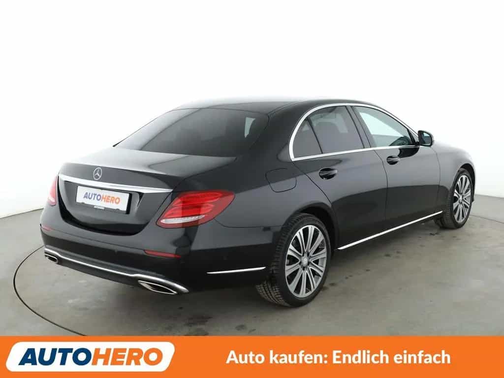 Mercedes-Benz E-Class E 200 Exclusive Aut.*NAVI*LED*CAM*PDC* 01/2018-photo-5