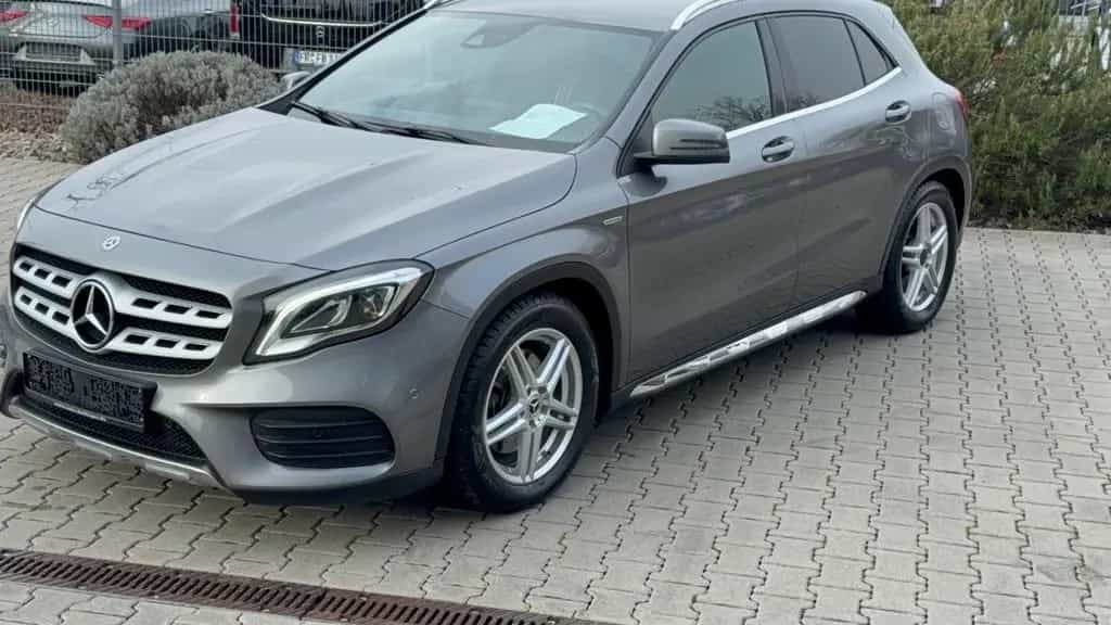 Mercedes-Benz GLA-Class 250 AMG/H&K 12/2017-photo-0