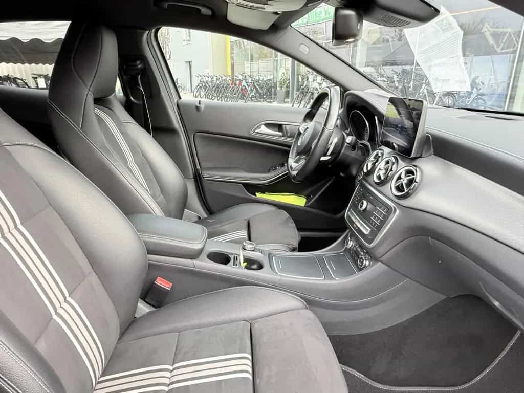 Mercedes-Benz GLA-Class 250 AMG/H&K 12/2017-photo-15