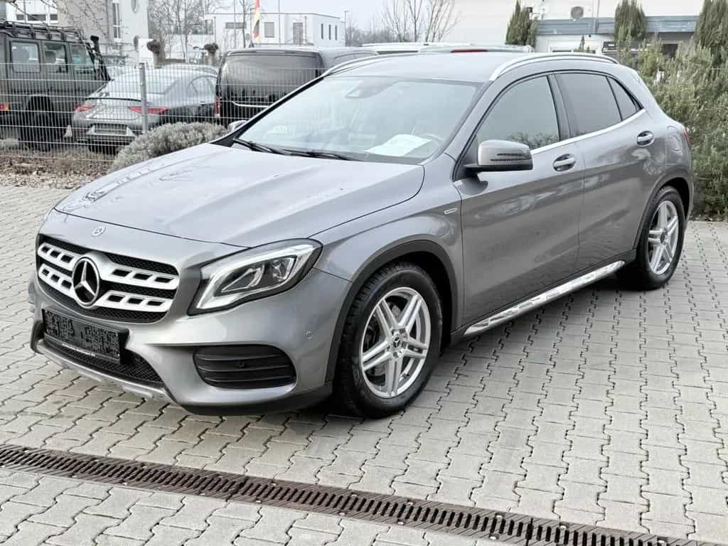 Mercedes-Benz GLA-Class 250 AMG/H&K 12/2017-photo-2