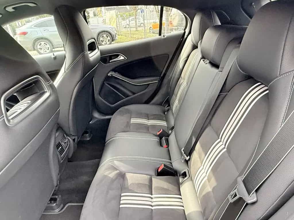 Mercedes-Benz GLA-Class 250 AMG/H&K 12/2017-photo-26