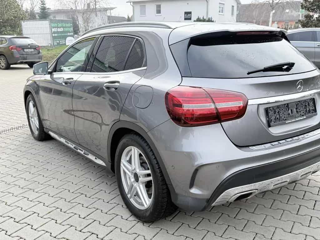 Mercedes-Benz GLA-Class 250 AMG/H&K 12/2017-photo-3