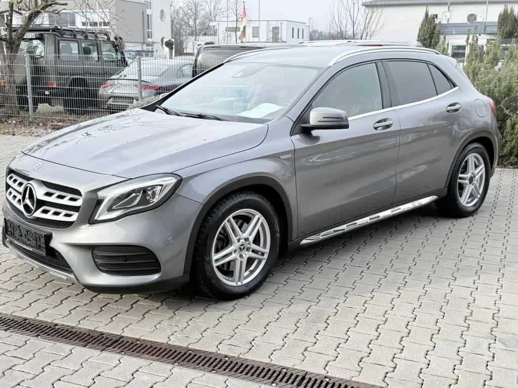 Mercedes-Benz GLA-Class 250 AMG/H&K 12/2017-photo-5
