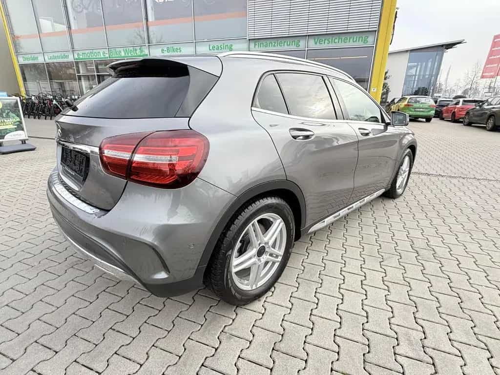 Mercedes-Benz GLA-Class 250 AMG/H&K 12/2017-photo-8