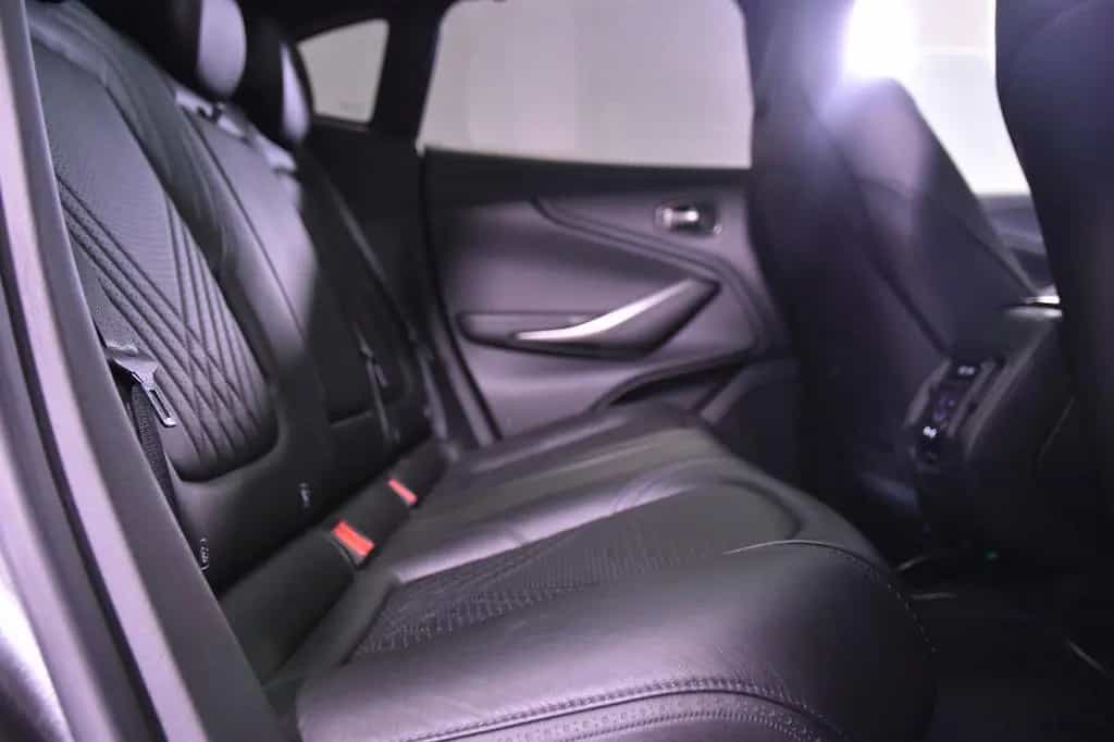 Aston Martin DBX 4.0 V8 06/2021-photo-11
