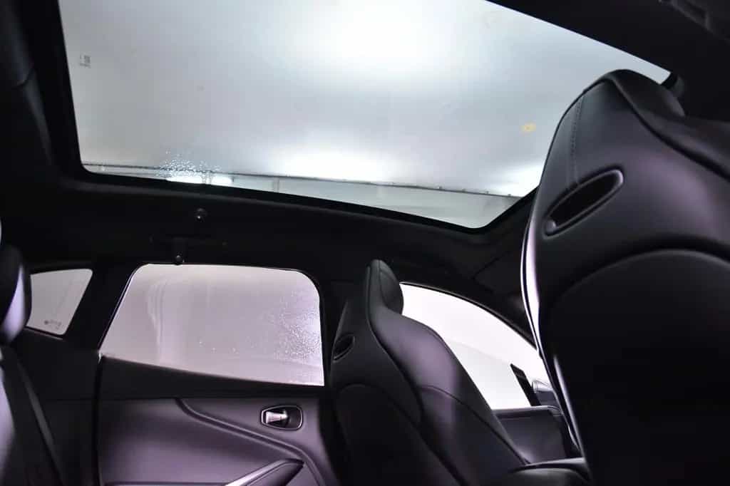 Aston Martin DBX 4.0 V8 06/2021-photo-23