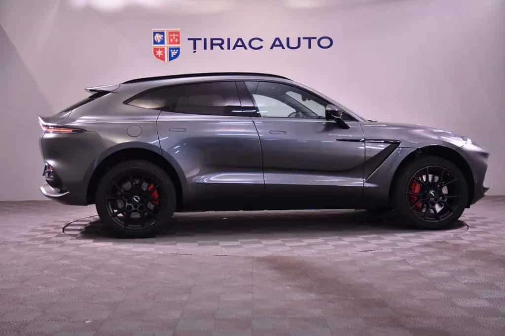 Aston Martin DBX 4.0 V8 06/2021-photo-5