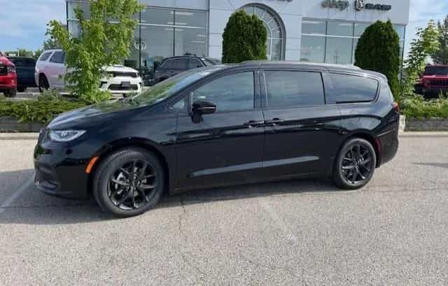 Chrysler Pacifica Select, 2026´er Modell null-photo-2