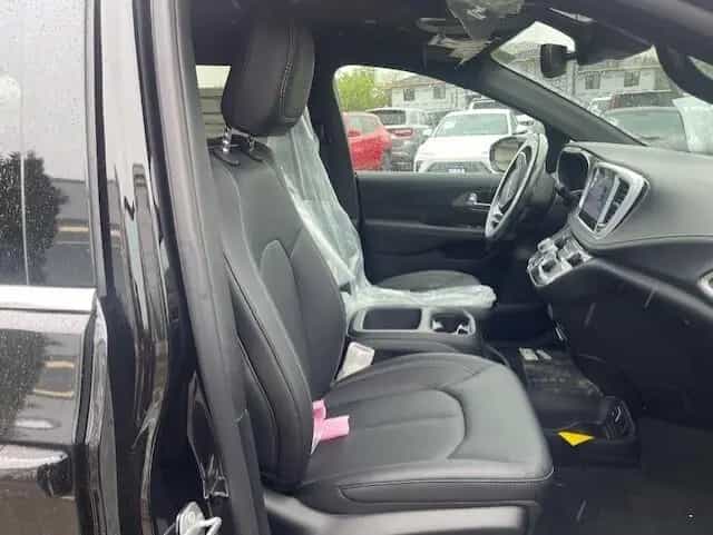 Chrysler Pacifica Select, 2026´er Modell null-photo-5