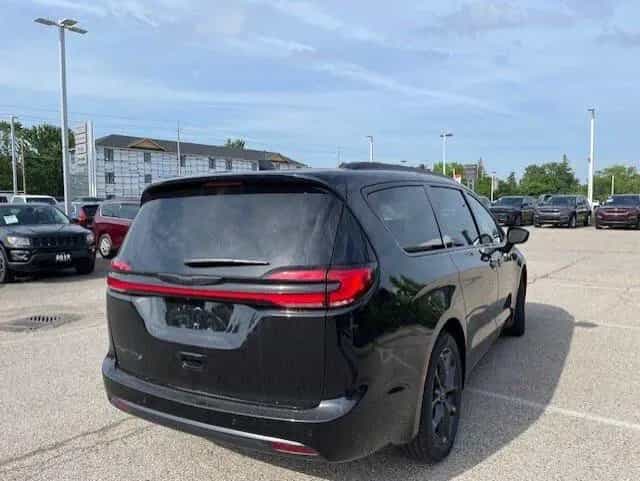 Chrysler Pacifica Select, 2026´er Modell null-photo-8
