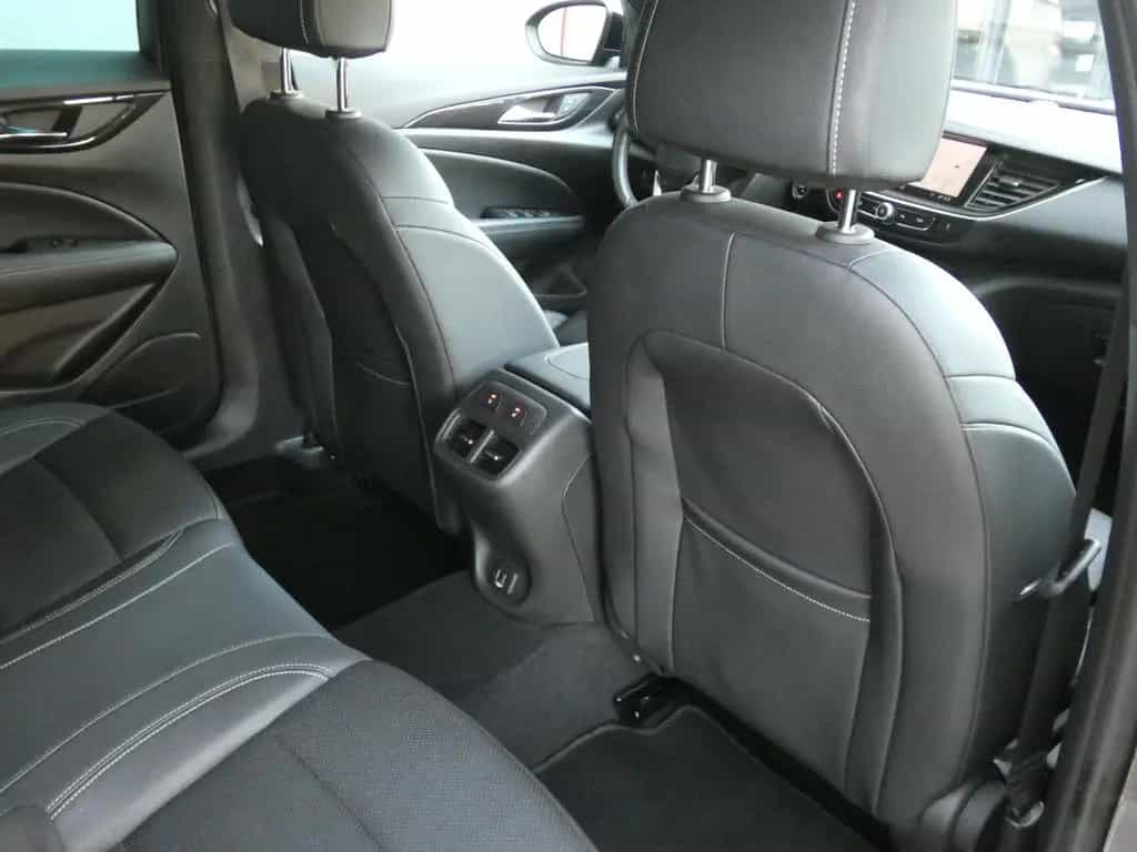 Opel Insignia Sports Tourer 2,0 D 4x4 Autom. Ultimate 05/2022-photo-18