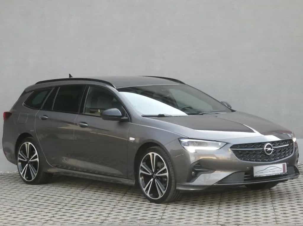 Opel Insignia Sports Tourer 2,0 D 4x4 Autom. Ultimate 05/2022-photo-2